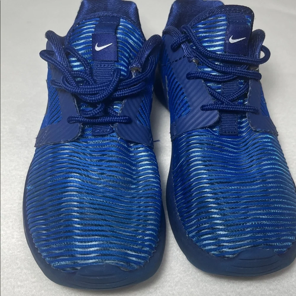 Nike Kids Blue Sneakers - Picture 4 of 6